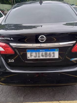 NISSAN SENTRA 2.0 SV 16V FLEX 4P AUTOMÁTICO